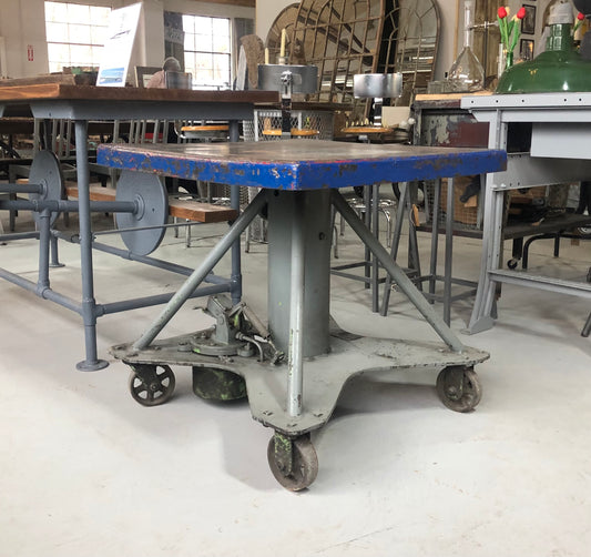 Hydraulic Table Base with Metal Top