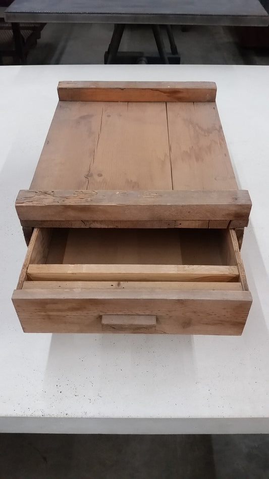 Bee Keeper's Box