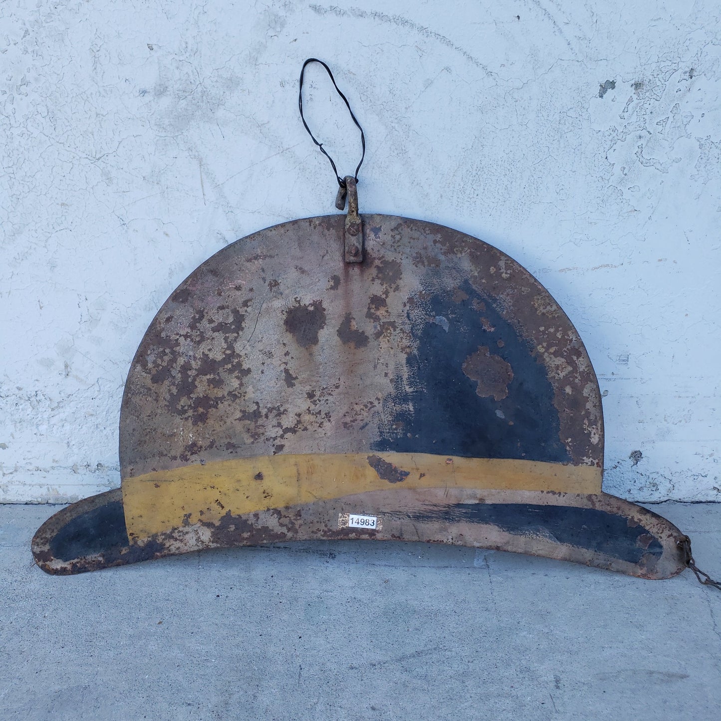 Metal Derby Hat Sign