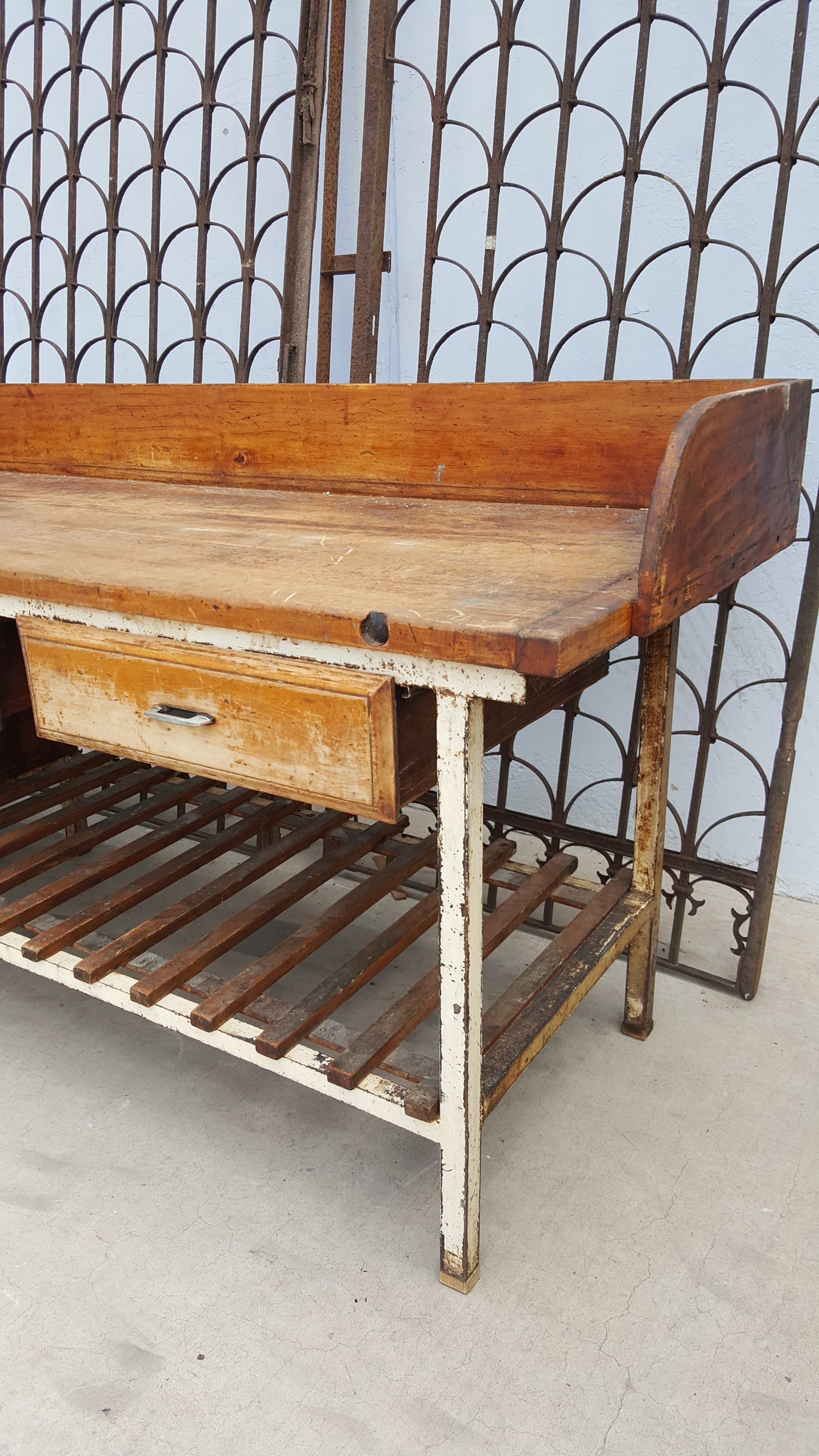 5 Drawer Bakery Table