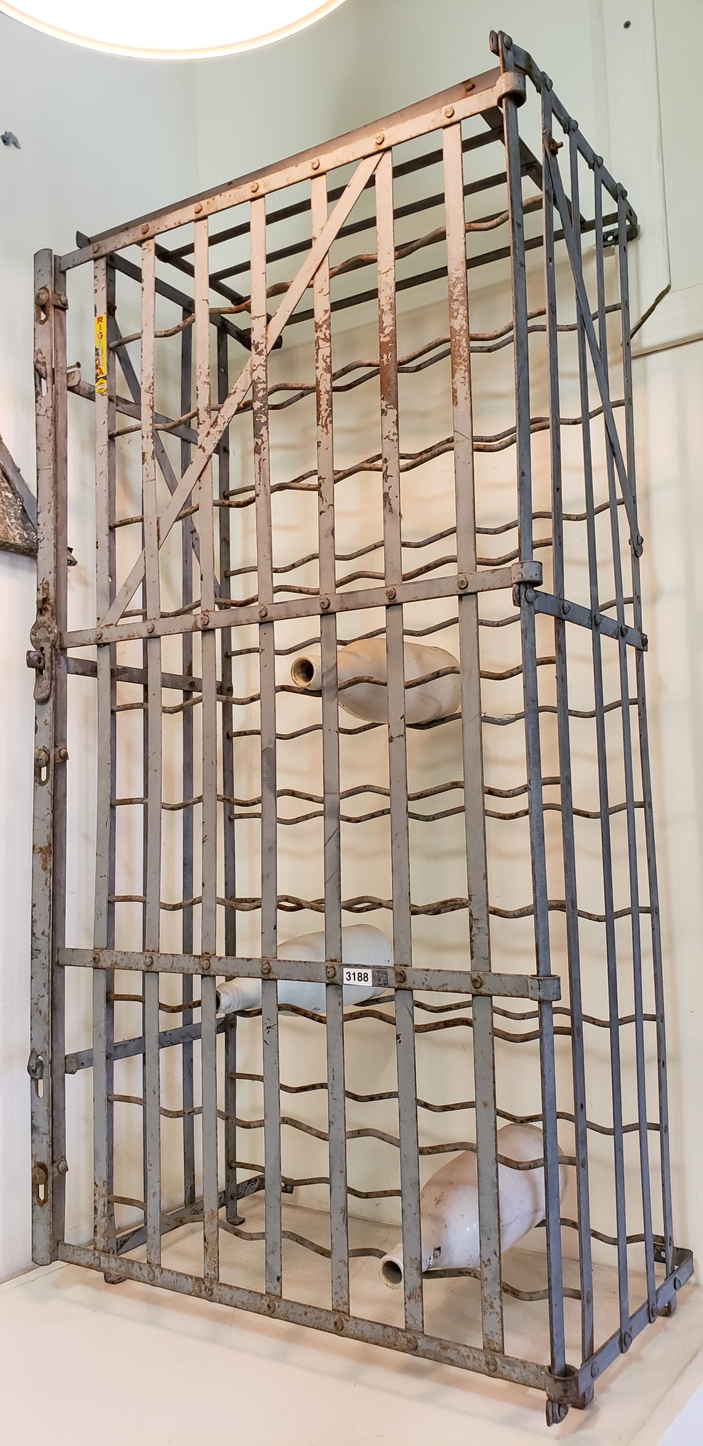 Aluminum Rigidex Wine Cage