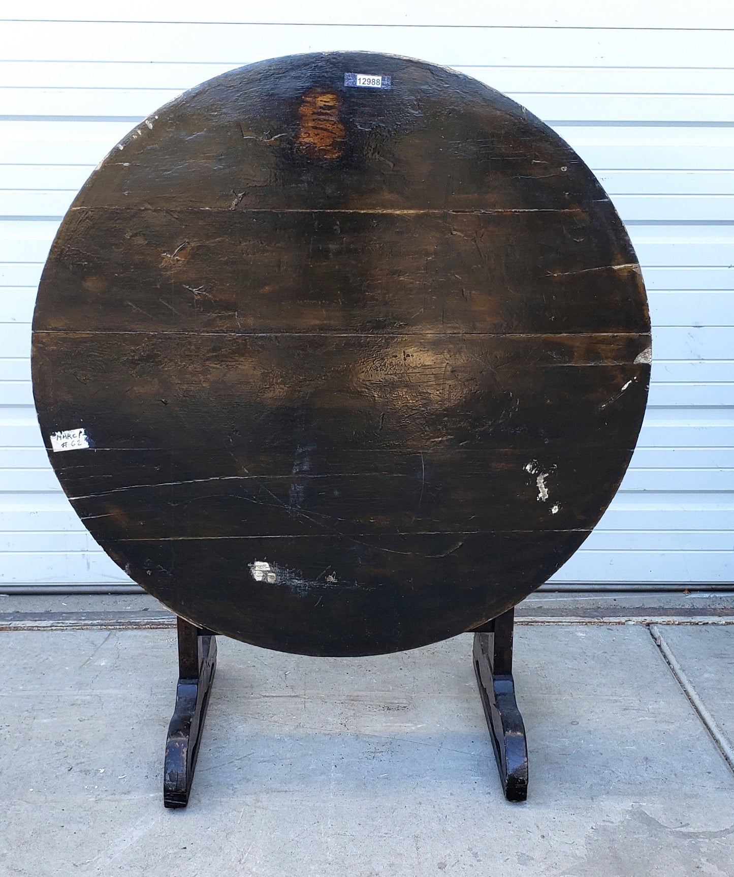 Wine Tasting Table