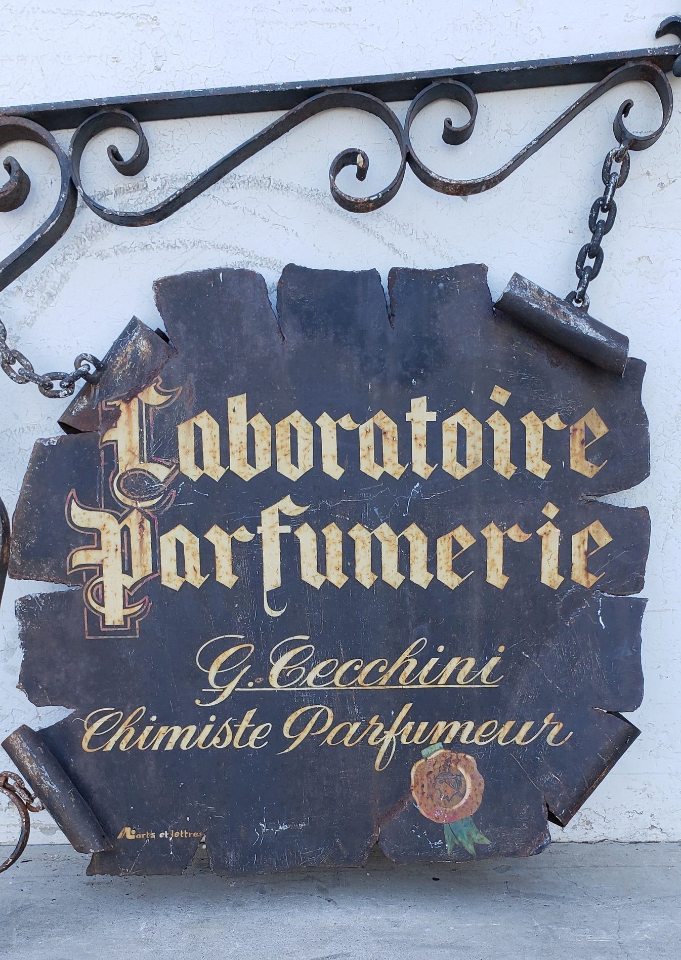 French Parfumerie Sign