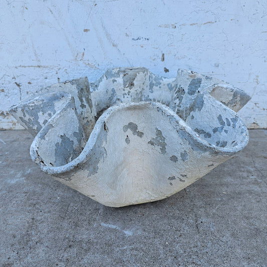 Small Willy Guhl Organic Planter