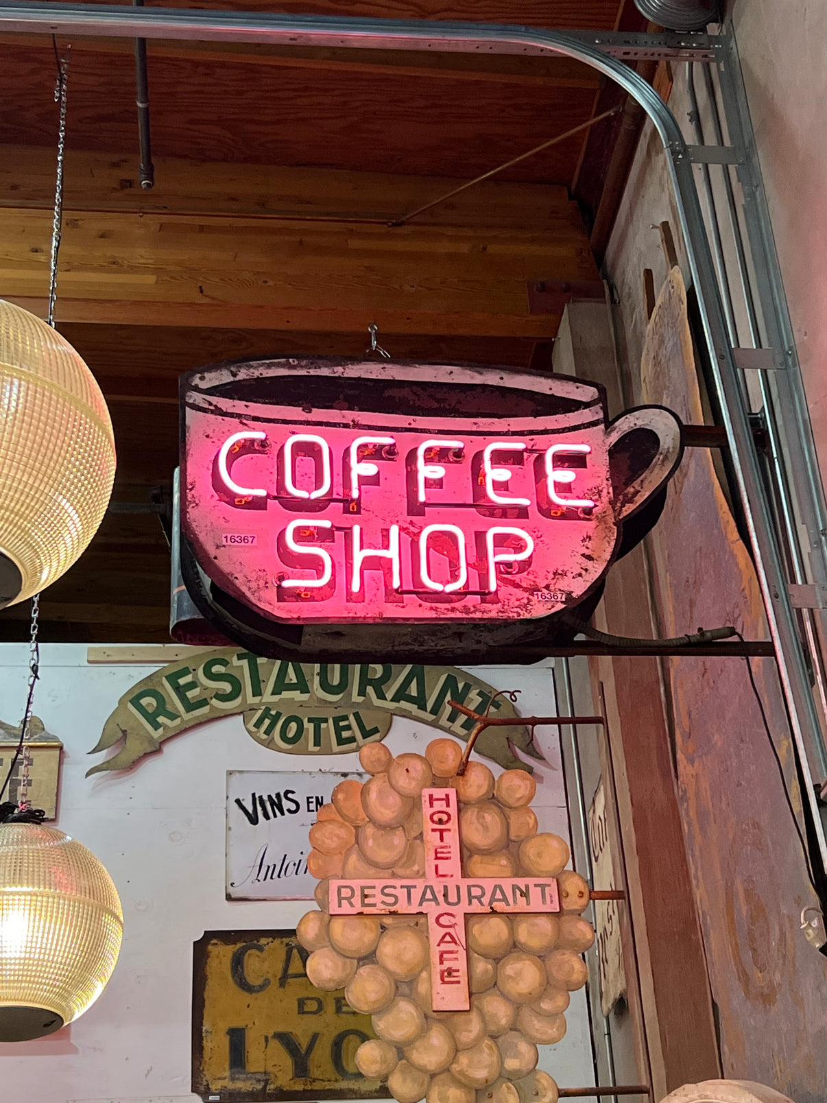 Coffee Shop Neon Sign (working)