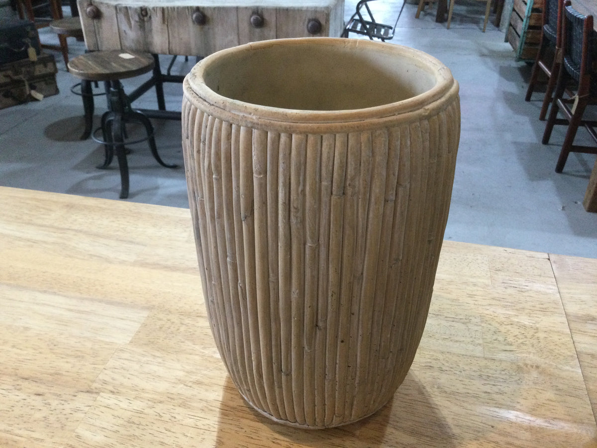 Concrete Planter Lg.