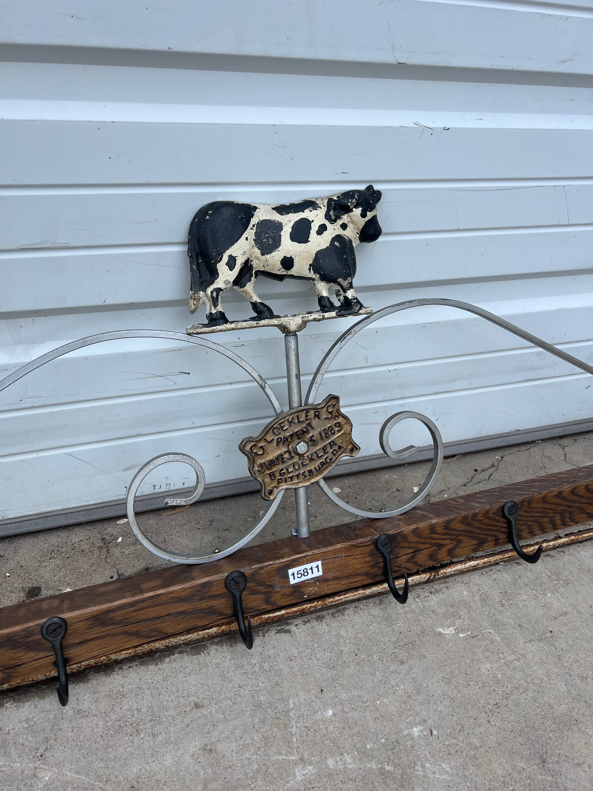 Gloekler Meat Rack with Painted Bull Finial