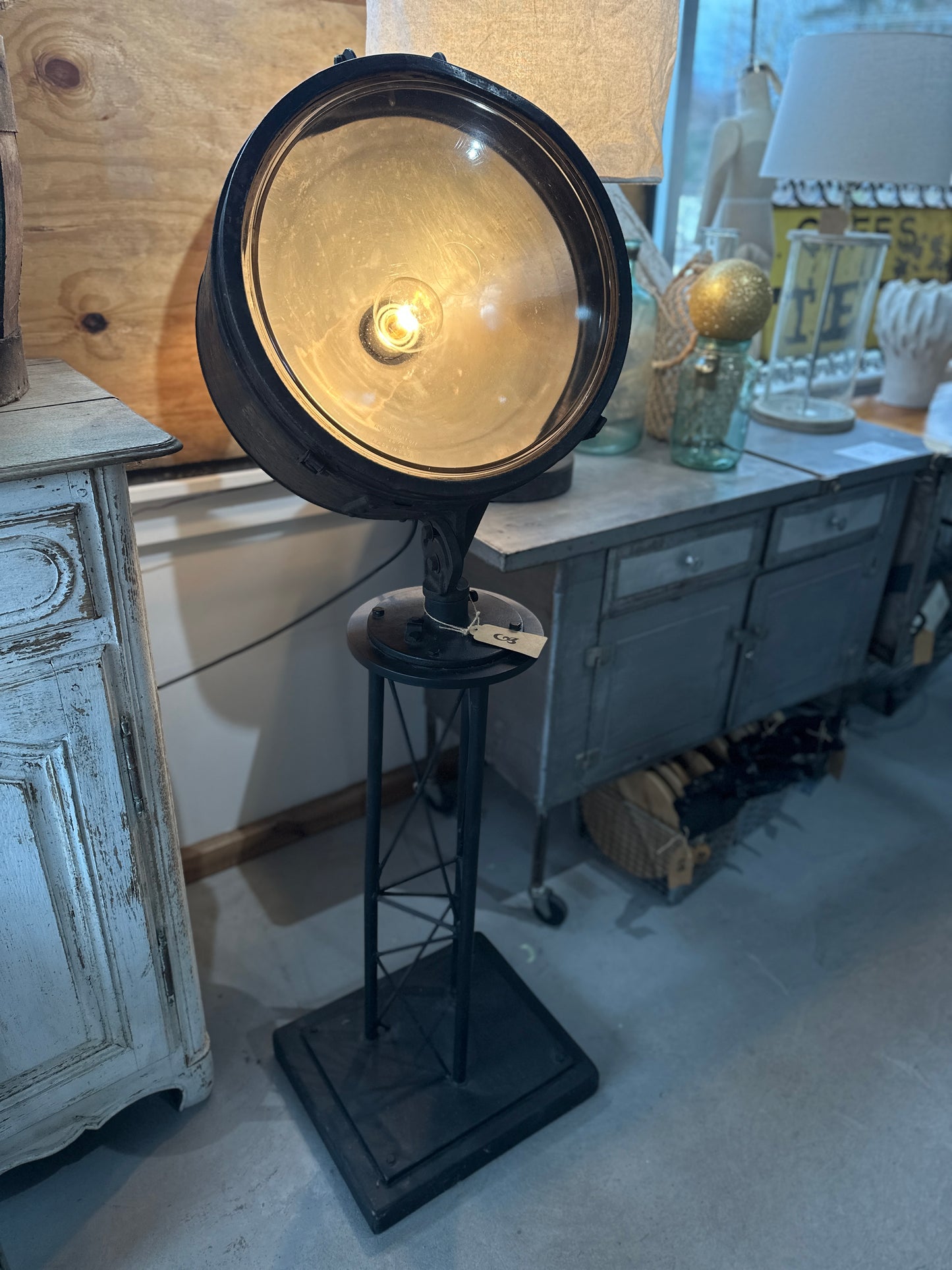 Flood Light Floor Lamp on Radio Tower Stand