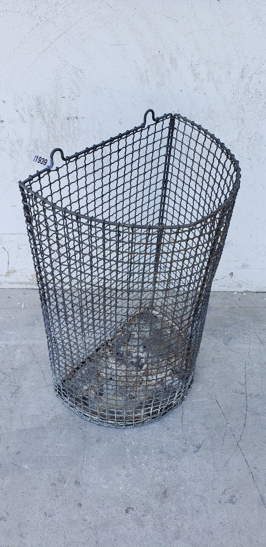 Half Round Galvanized Wire Basket