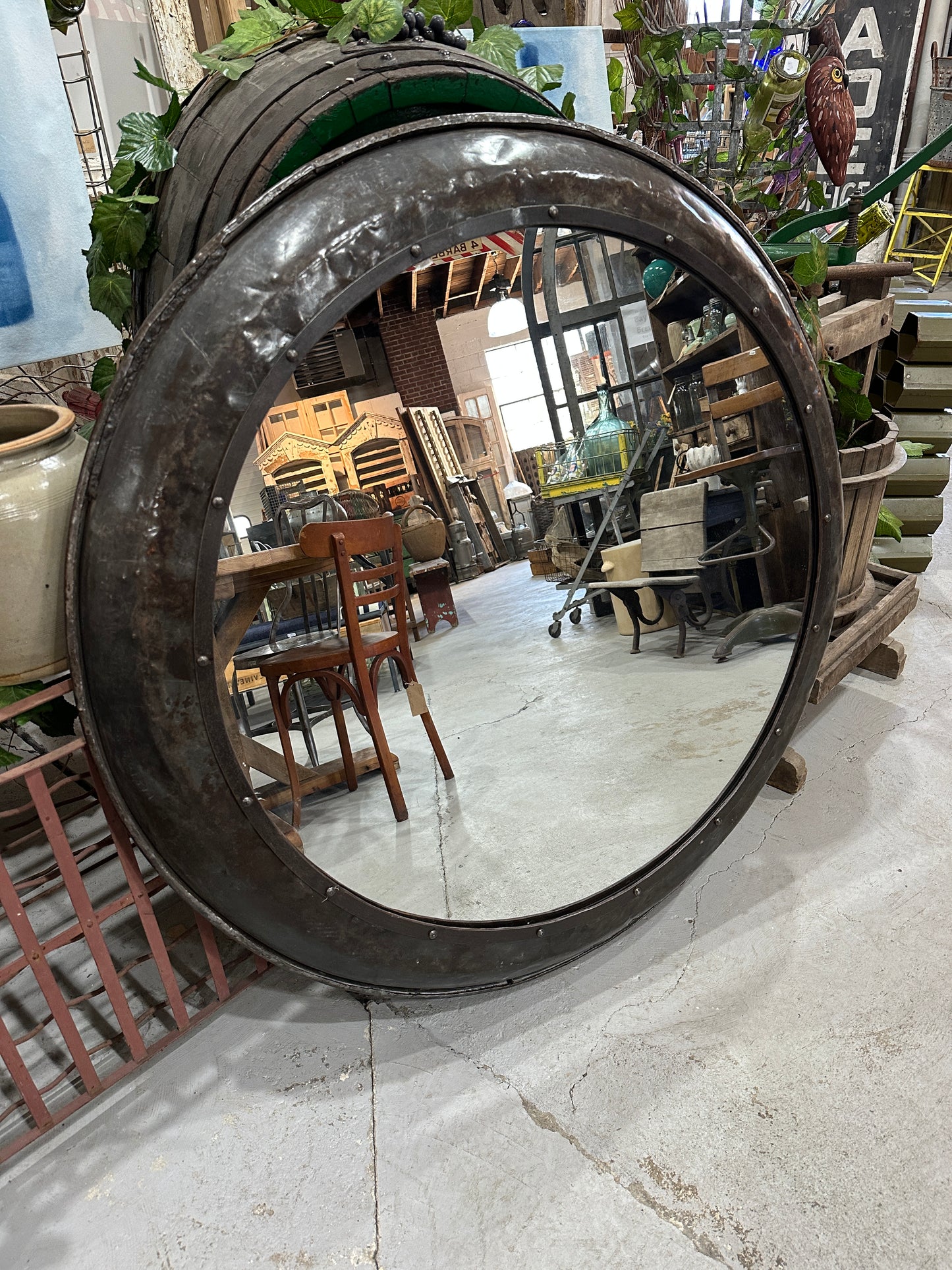 Jumbo Parat Mirror