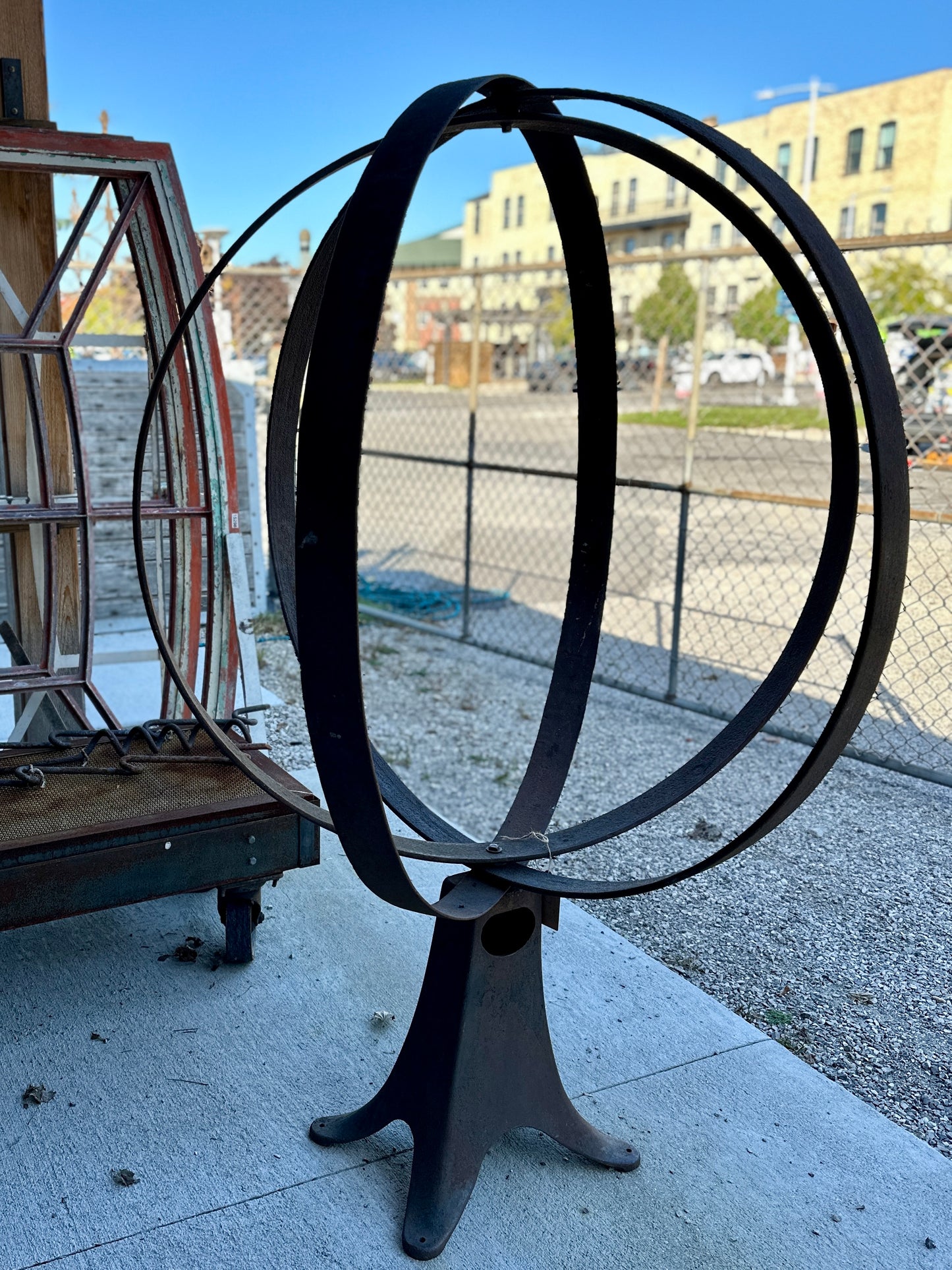 Metal Topiary Orb
