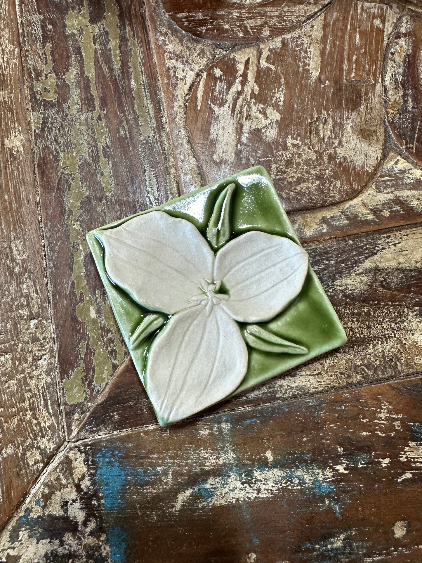 4x4 Trillium Tile, Green