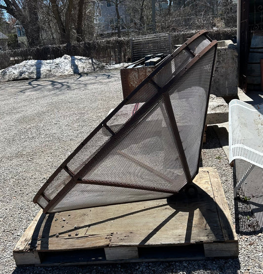 Repurpose Mesh Cone for Light Fixture