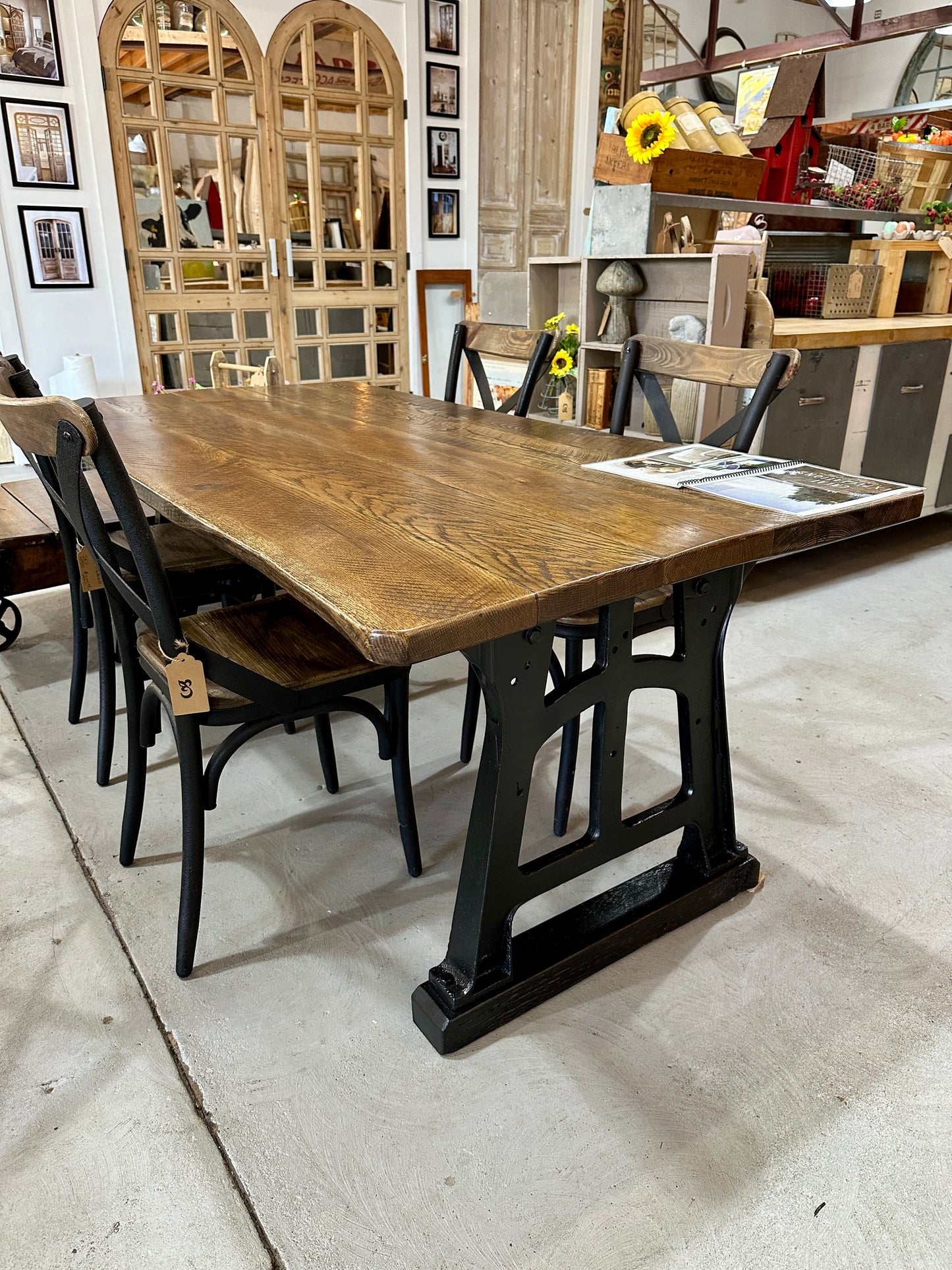 Oak Top Deco Dining Table with Cast Iron Base