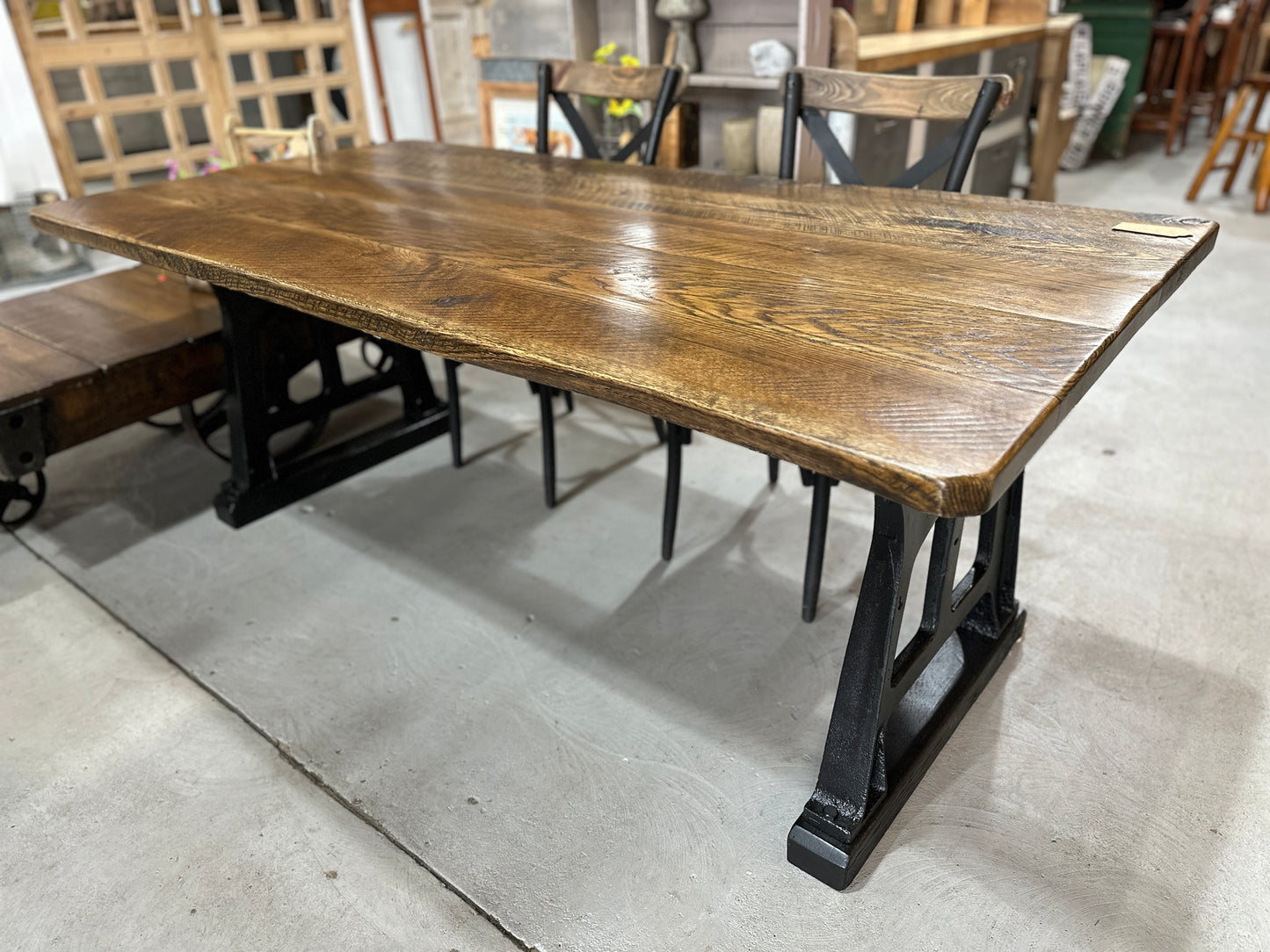 Oak Top Deco Dining Table with Cast Iron Base