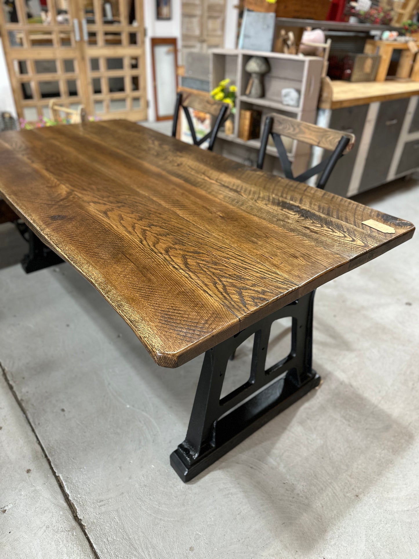 Oak Top Deco Dining Table with Cast Iron Base