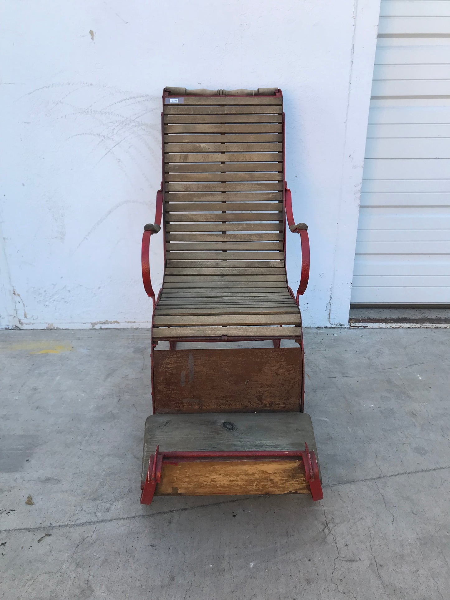 Decorative Antique Sleigh Seat