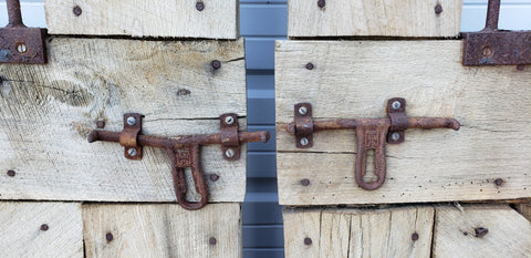 Barn Door Mango Wood Paper Towel Holder - Equine Luxuries