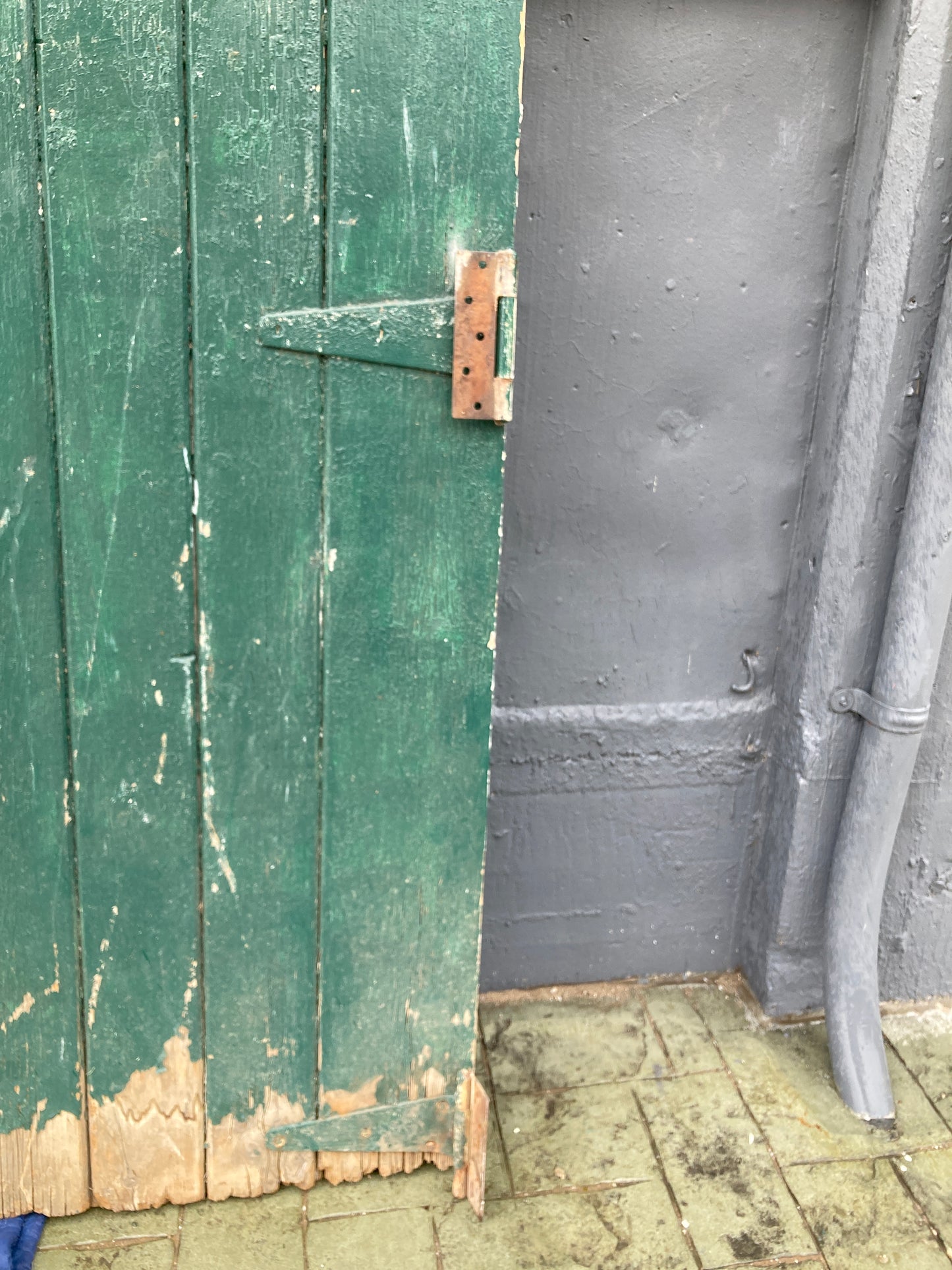 Green & White Carriage Barn Door