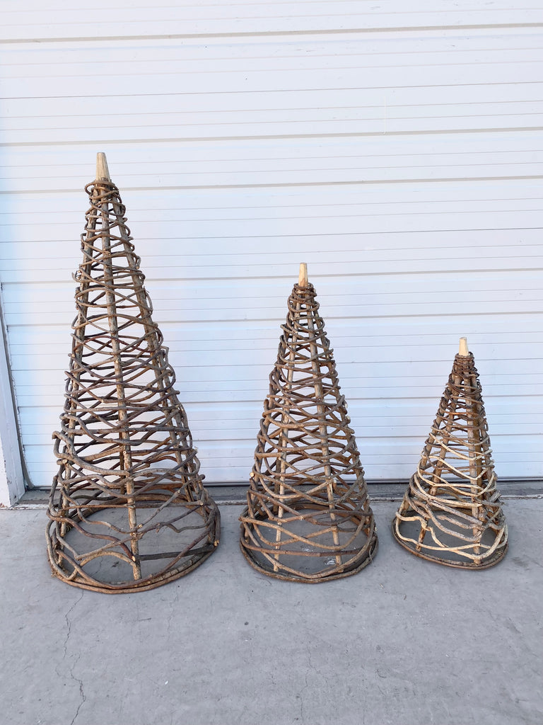 Medium Willow Topiary Tree